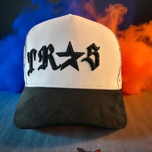 Black and White Men's Hat